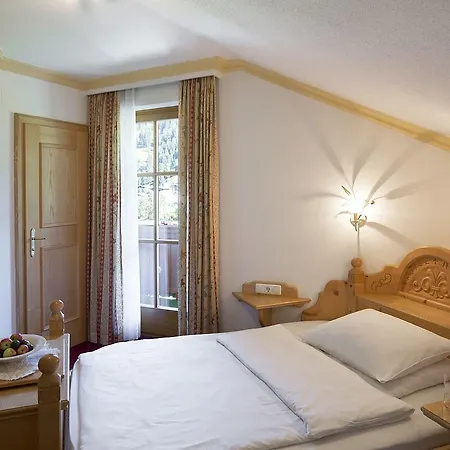 Auhof 4* グロースアルル